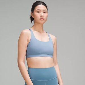 LULULEMON ENERGY BRA B-D cup NEW WITH TAGS size 10
